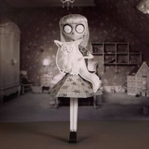 frankenweenie-3d-weird-girl-papercraft-printable-photo-420x420-fs-img_0724 Weird Girl and Mr. Whiskers 3D Papercraft